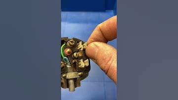 Een zekering repareren is een hele klus!