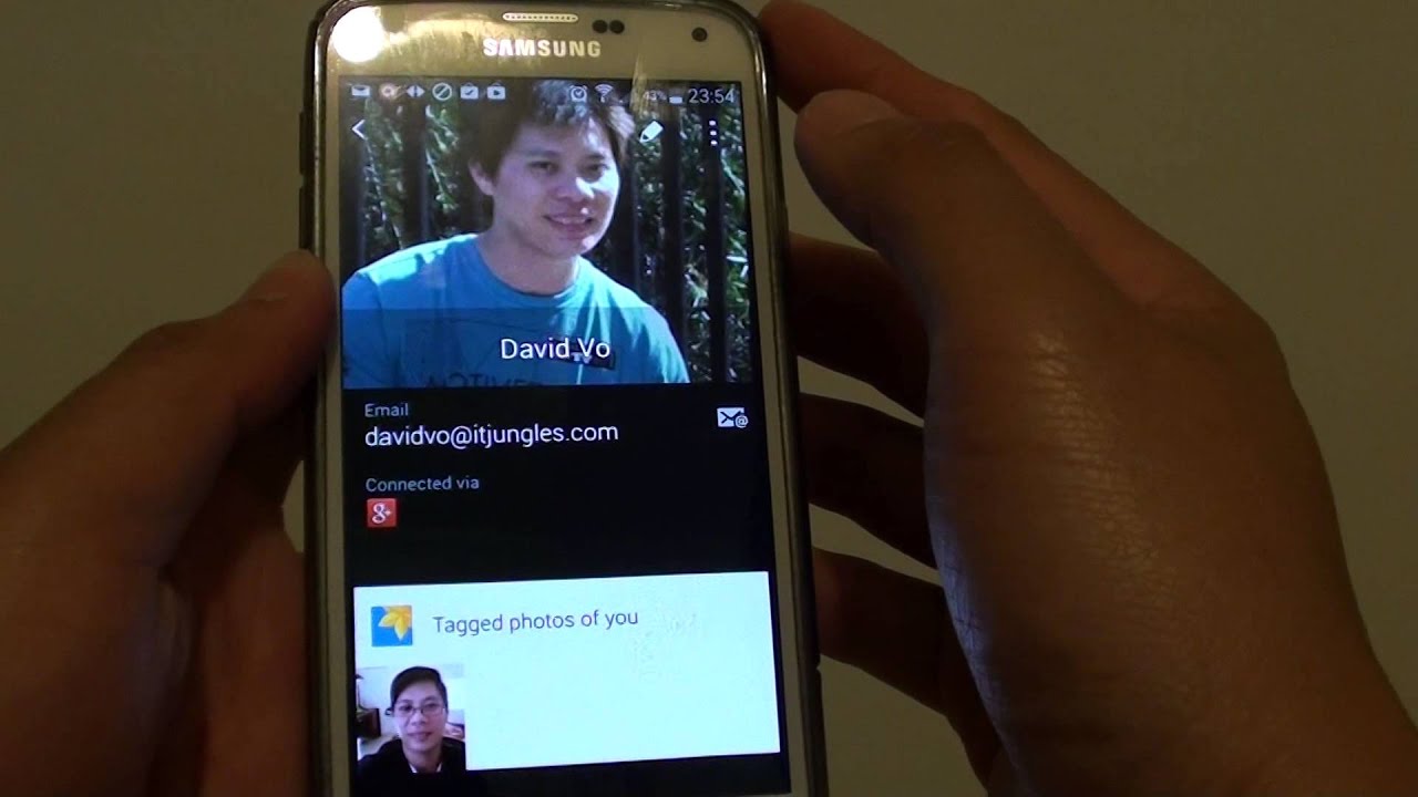 Samsung Galaxy S5: How to Share Contact's NameCard to WhatsApp Conversation - YouTube