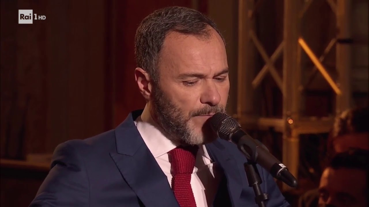 Concerto dell’Epifania: Massimiliano Gallo incanta il pubblico con la poesia 