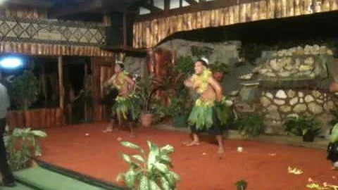 Thomas Brackmann: Tonga Dance of locals