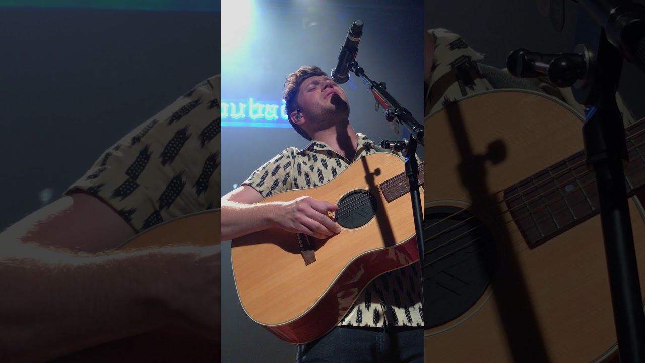 Niall Horan- Fool's Gold at The Troubadour's Spotify show 9/21/17