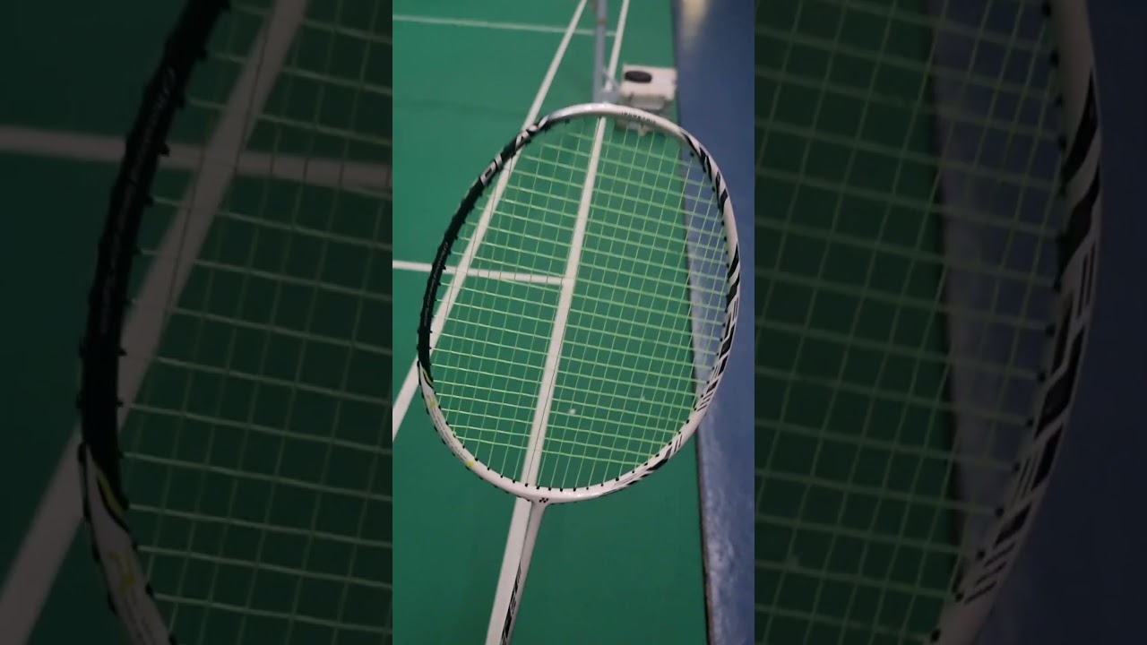 Yonex Astrox 99 Play Look Around 