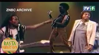 Video thumbnail of "Paul ‘’Ngozi’’ Nyirongo - Nalema Vokambakamba ft. Wife Linda & The Ngozi Family Band"
