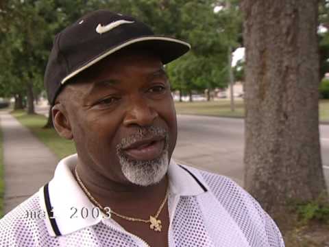 Vidéo: Sauvée de l'ouragan Katrina, le boxeur a une nouvelle vie pour aider les autres
