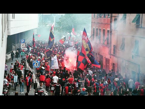 Genoa, il corteo dei tifosi fino a Piazzale Kennedy