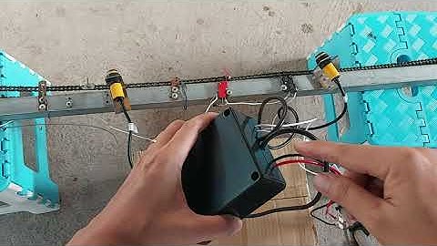 Điều khiển cửa tự động đóng mở  với  cảm biến tiệm cận hồng ngoại