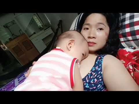 Beautiful Cat Mom Baby Breastfeeding ! Breastfeeding Vlog ! World Moms Breastfeeding