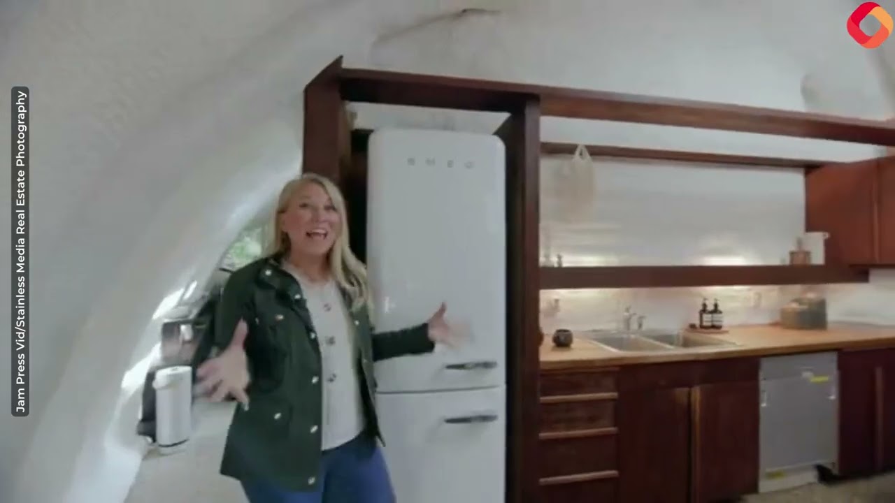 Real-life ‘HOBBIT HOUSE’ in private shire with Rivendell-worthy ...