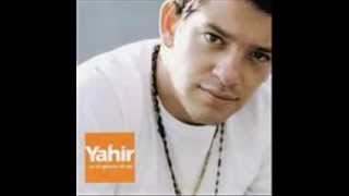 Watch Yahir Detalles video