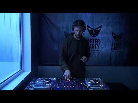 After 103.5 Fm - Leva