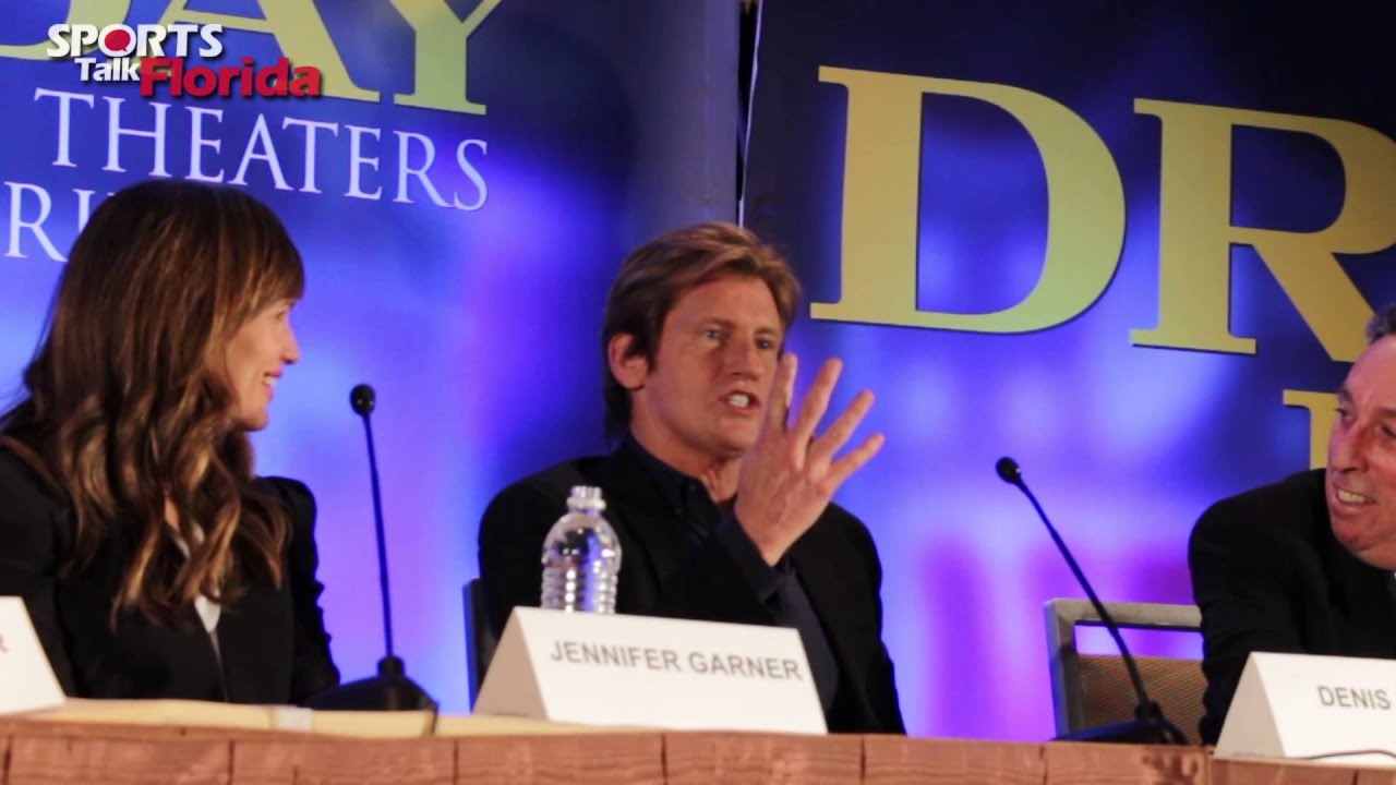 talkan katliamı Denis Leary Explicit Rant On Outdoor Super Bowls
