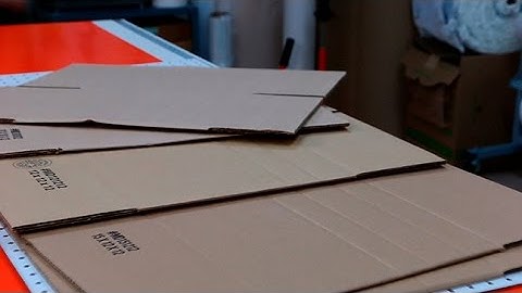 Multi depth box with peanuts