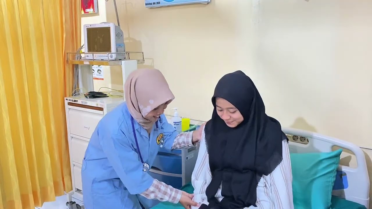 Kelompok 5 - Praktikum Pemberian Obat Oral | Universitas Jember D3 Keperawatan Kampus Lumajang