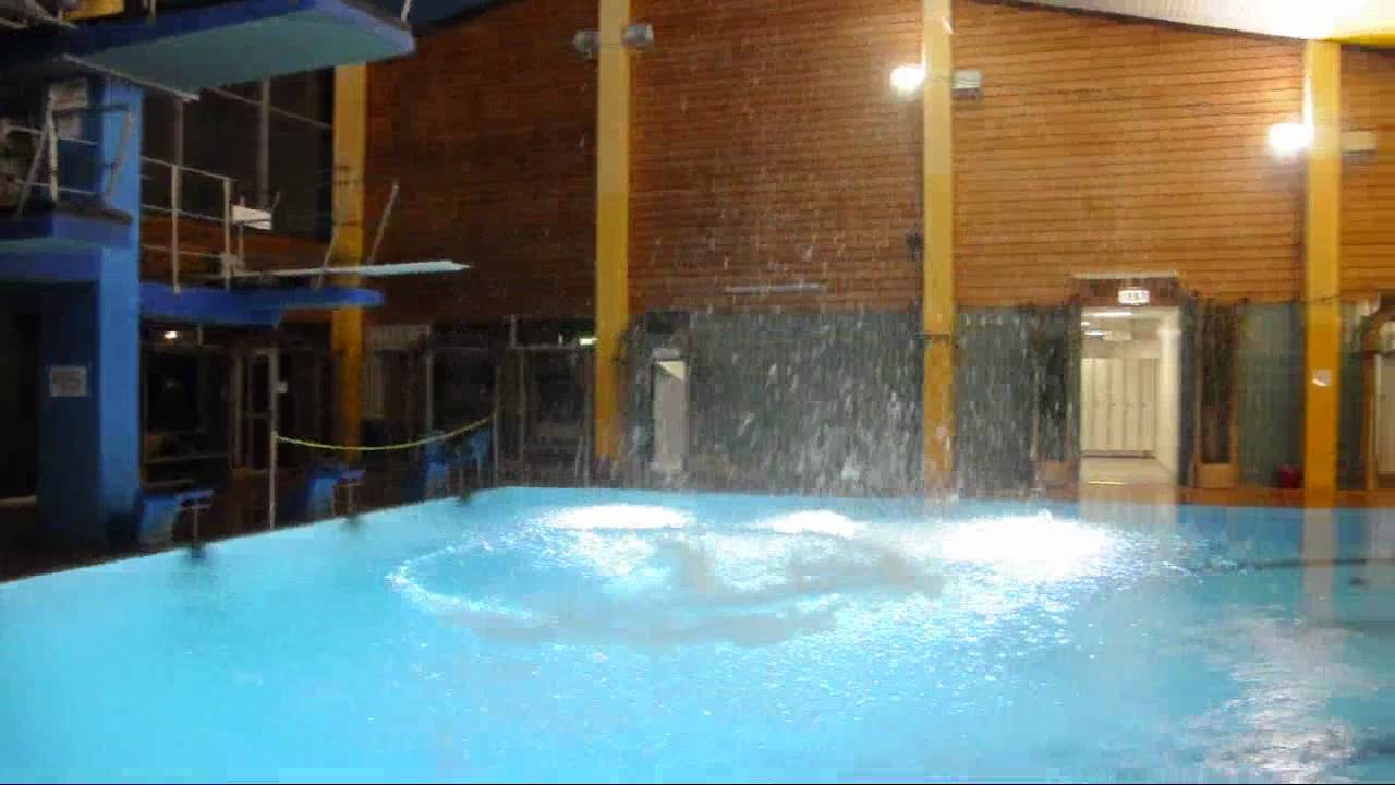 Splashdiving im Spaßbad Pappelsee