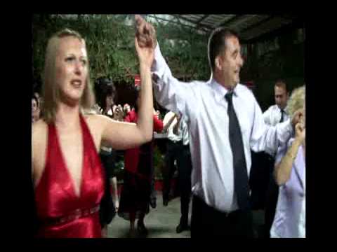 Andrada si Marinica Paul - Nunta la Bacia LIVE Etno Disco part 1  10.07.2010