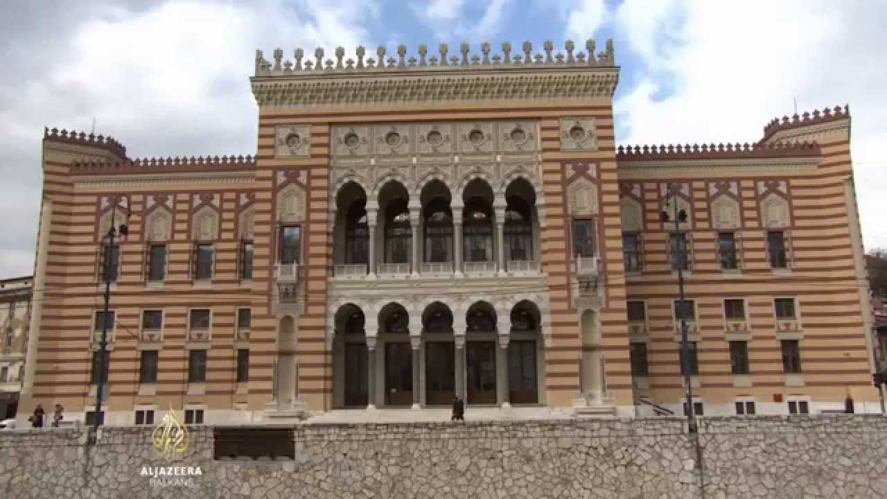 الصراع على مفاتيح مبنى بلدية سراييفو