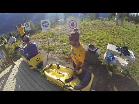 Video: Hur Man åker Pipe Mountain Coaster I Revelstoke, Kanada