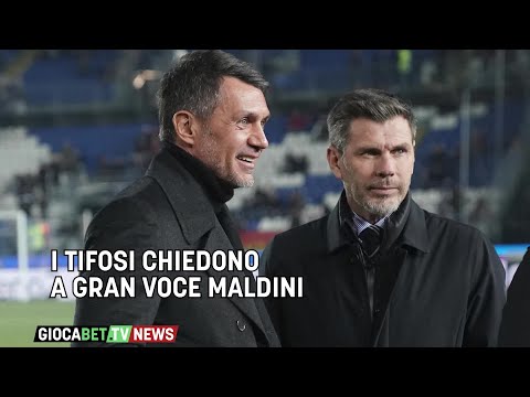 Video Milan - I tifosi chiedono a gran voce Maldini