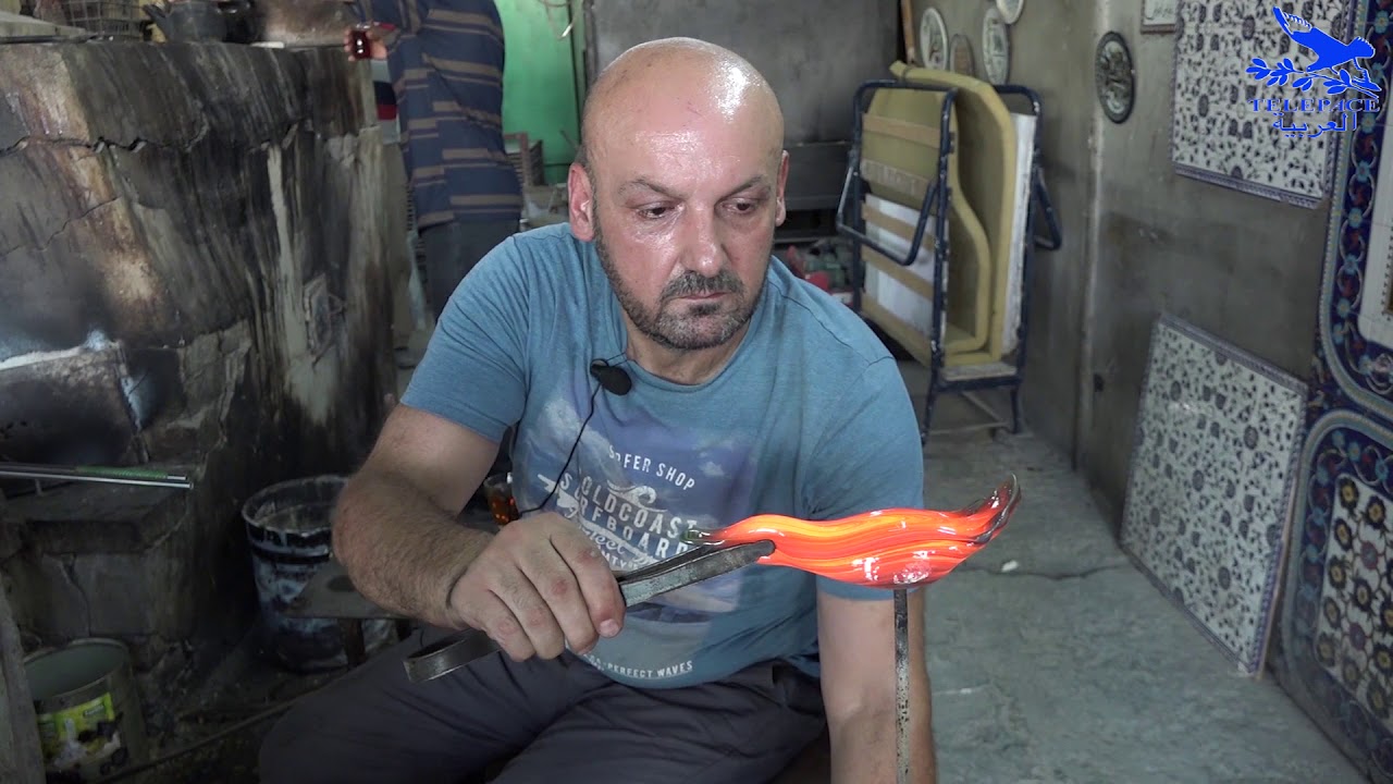 فنّ صناعة الزجاج في الخليل