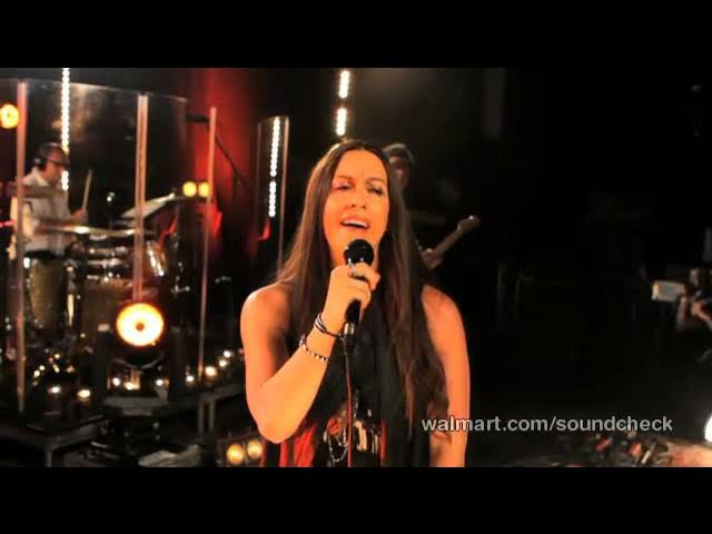 Alanis Morissette - Woman Down live Walmart Soundcheck