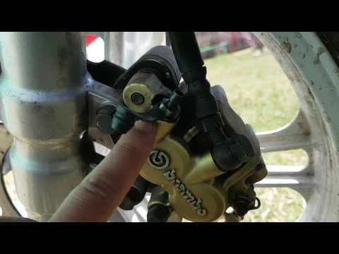 Como solucionar fuga en purgador de caliper de moto ciclon VTR, Zanella  rz25r 