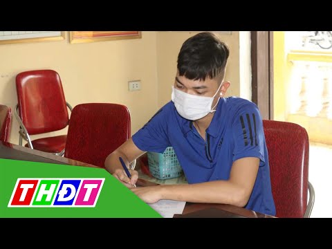 Video Nam thanh niên lái xe bằng chân ở Hải Dương đã bị phạt... - youtube