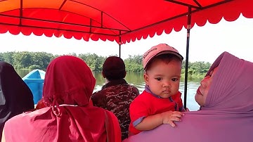 Destinasi Wisata Viral Naik Perahu di Waduk Nglangon Kradenan Grobogan Jawa Tengah Indonesia