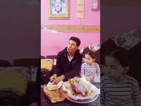 اللي تعرف تمامه سيبك من كلامه