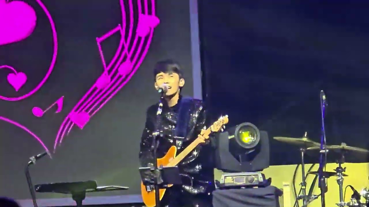 Sweetnotes at city of first ,first major national concert Luzon Philippines, viral 