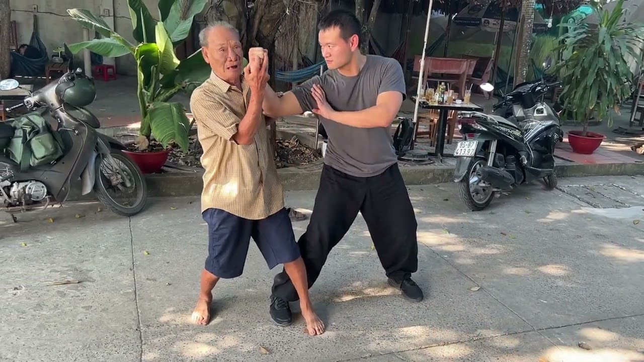 Tập Phân Thế với Thầy Mã Xuân Ba