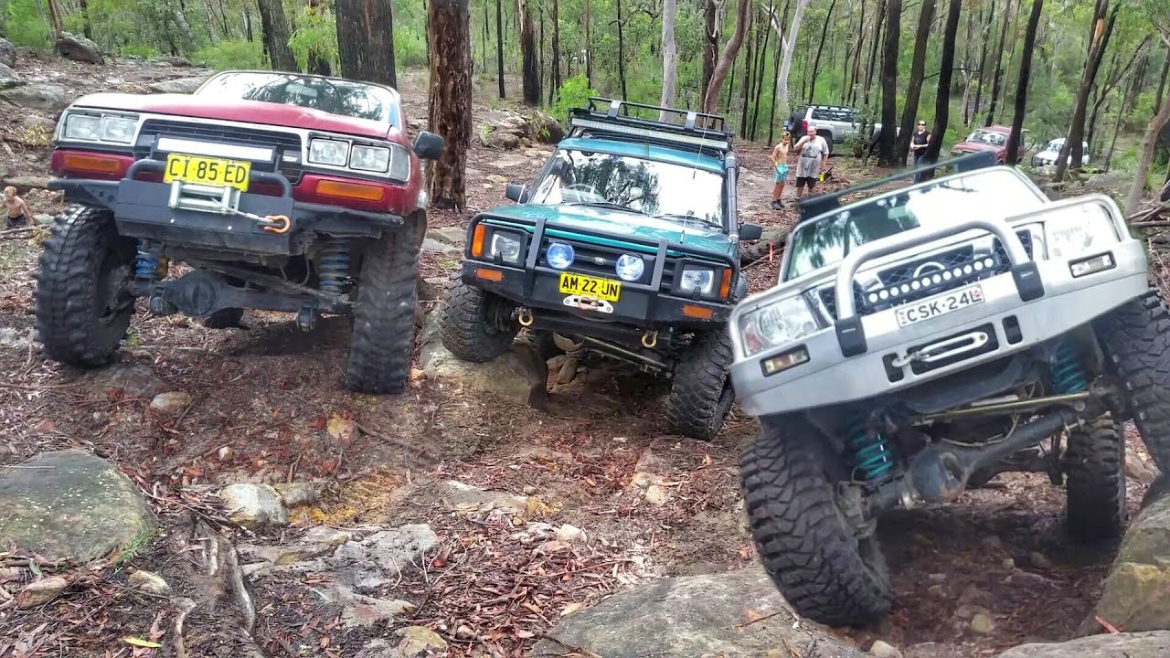 Land Rover vs Toyota vs Nissan @ Comp Track Menai