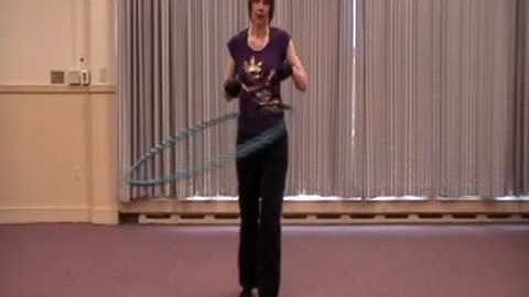 Walking while Waist Hooping Tutorial by Sennyo