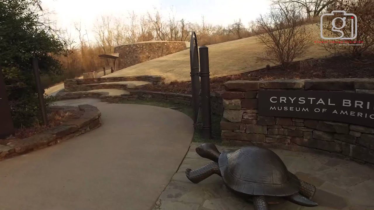 A Walk to Crystal Bridges from Downtown Bentonville Arkansas