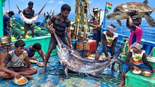 🤩A Massive Catch &  An Unexpected Rescue!‼️19 Days in the Ocean… 🌊 And This Happened! 😱