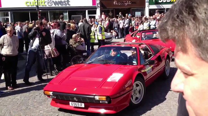 Piazza Italia Ferrari arrival