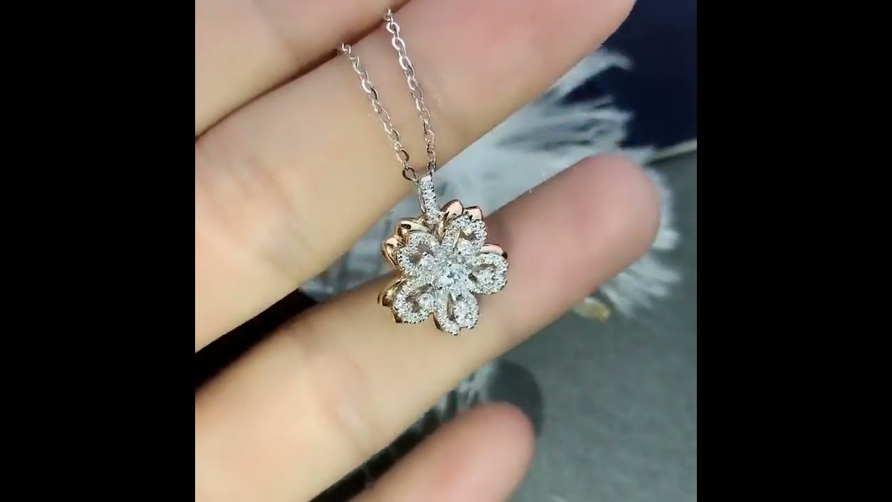 10pcs Flower Pattern Rhinestone Pave Pendants Fashion Sakura