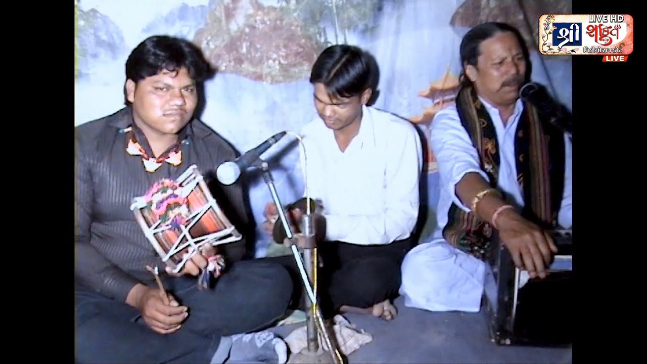 ચંદ્ર ખીલ્યો છે સોળે કળાએ|| Bharat Kundhiya ||