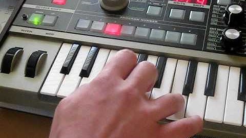 Doctor Who Theme Bass Line (7th Doctor) Played On A Korg Microkorg