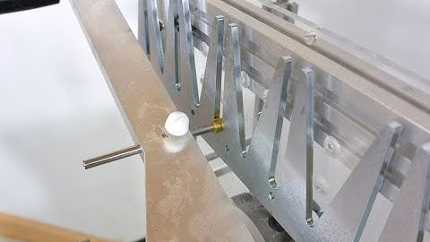 Setting up through-dovetails on the metal pantorouter