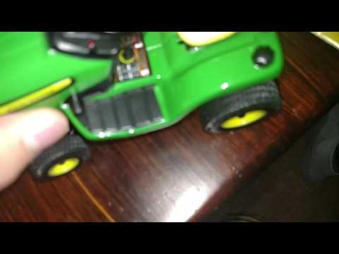 1:16 tomy John Deere x320 mower review