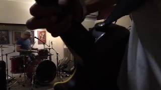 Download Lagu Flop Poppy - Keliru (jamm session feb 2019) MP3 Download Lagu Flop Poppy - Keliru (jamm session feb 2019) MP3