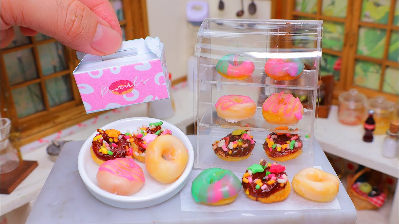 Buy Sweet and Fluffy Miniature Donuts at the Wonderful Tiny Donuts