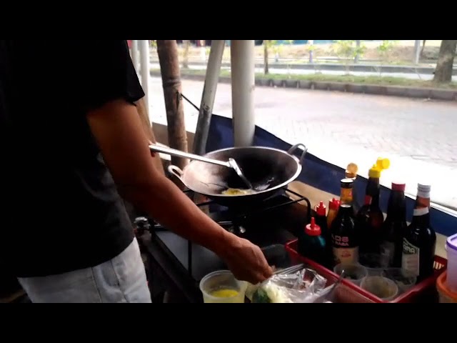 Warung Pa ing Special streetfood class=