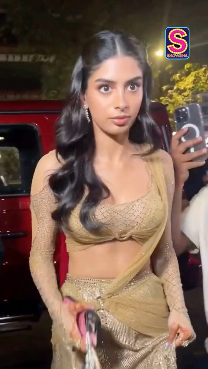 Khushi Kapoor Goes Golden For Bestie Aaliyah Kashyap’s Wedding Festivities | Aaliyah Kashyap | N18S