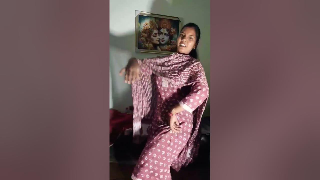 ghagra song dance as@madhuridixitmam#@rekhabhardwaj#@vishaldadlani#@ranbirkapoor and madhuridixitmam