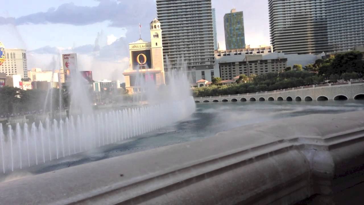 Bellagio Fountains Pink Panther Theme YouTube
