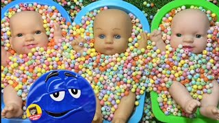 ASMR | Full of 3 Rainbow BathTubs Candy with M&amp;M's &amp; Magic Slime Cutting Video