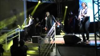Bee Gees One Tribute Band Cordas - One