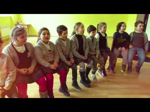 დამოუკიდებელი სკოლა \"მოძღვარის\" პატარა მომღერალი ანგელოზები .. :)