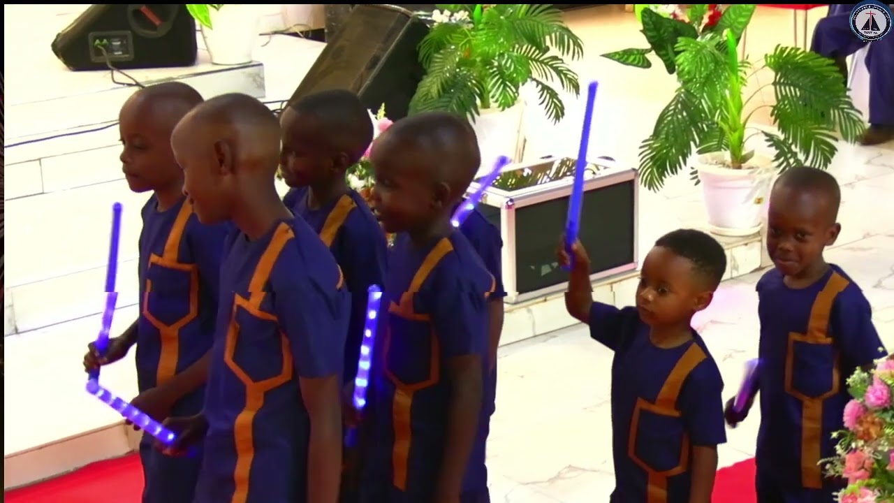REBECCA WEDS XERXES AT DEIVERANCE CHURCH TAVETA